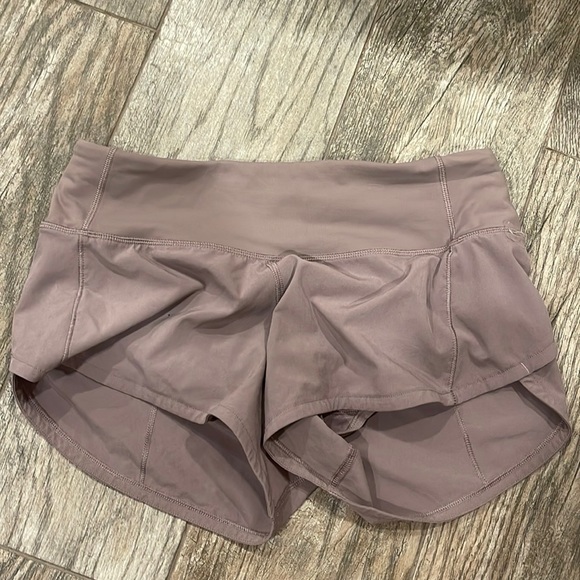 lululemon athletica Pants - lulu lemon shorts size 0